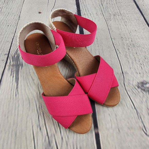 Andre Assous Pink Wedge Espadrilles - Picture 3 of 8